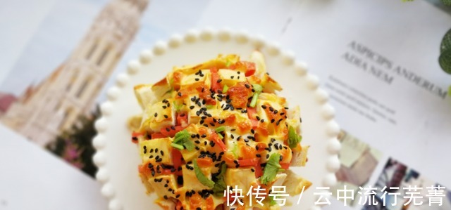 不用打发也能做的小蛋糕，松软香甜做法简单，比外面买的还好吃！