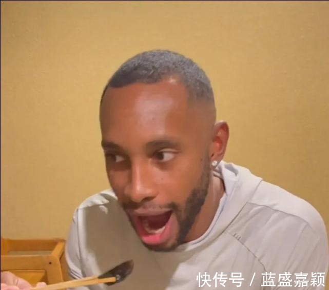 韩德君|弗格探店吃皮蛋和蚕蛹，CCTV5+直播辽宁男篮VS深圳，韩德君老了吗！