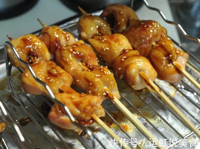 居家必备小吃!大叔教你烤鸡肉串,外焦里嫩,香气扑鼻,超好吃~!