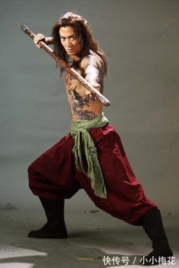 王进|《水浒传》里王进究竟干什么去了施耐庵早就给了我们暗示