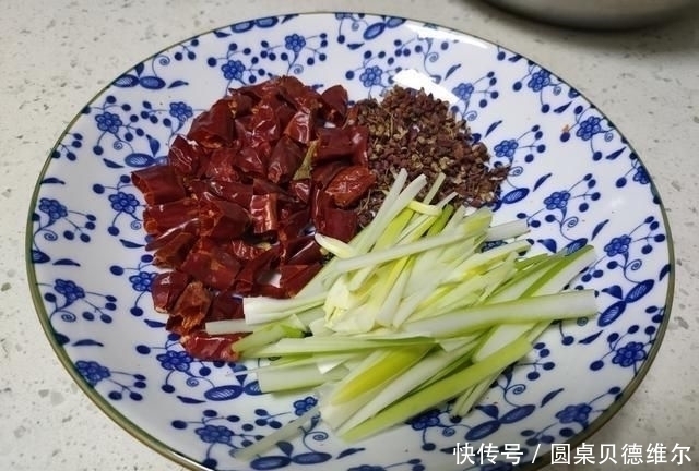蚕蛹|大爷早市卖它，没人识货，10元一斤我直接包圆，吃后才知道赚大了