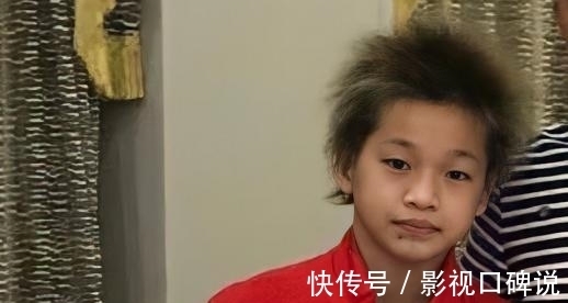 全红婵学跳舞挺搞笑！红姐手舞足蹈有点跑偏，队友的节奏也被带乱