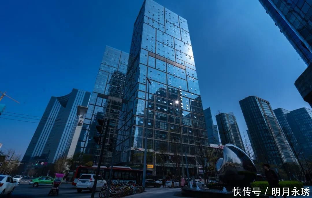 两座重点城市接连发布楼市新政!新建住房