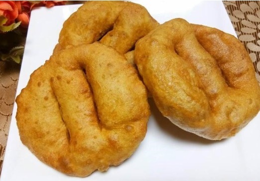 油饼|油饼这样做,吃一口满嘴香,做法详细告诉你,蓬松酥软吃不够