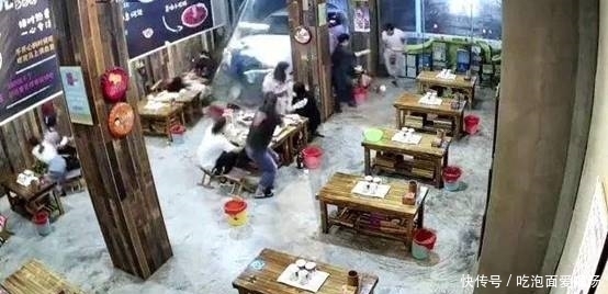 餐厅遇见顾客逃单,老板点了几下手机说道:不怕,会回来的