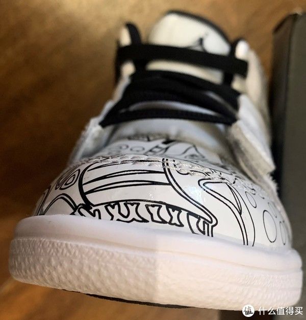 万象城|鞋狗穿搭 篇三：平台首晒·篇陆·鞋头从娃娃抓起·JORDAN 1 MID