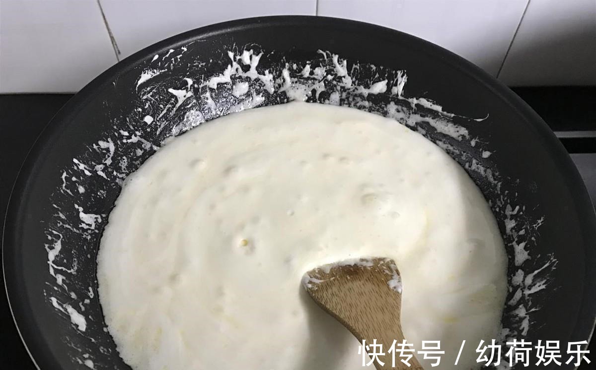 儿子爱吃牛轧糖不用花钱买,自己在家就能做,简单好做无添加