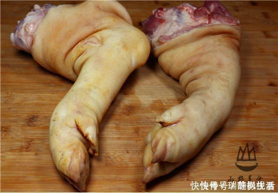 脚趾|买猪蹄时，挑“前蹄”还是“后蹄”？老屠夫：差距太大，别买错了