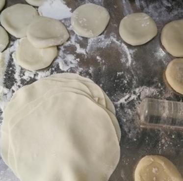 灌汤包怎么做？大厨教你秘方，简单易上手，鲜美多汁，不比饭店差