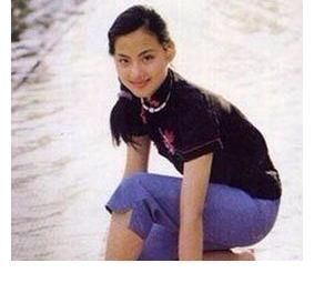 邓婕@87《红楼梦》王扶林说,她长得很漂亮,可惜一肚子草包,没文化