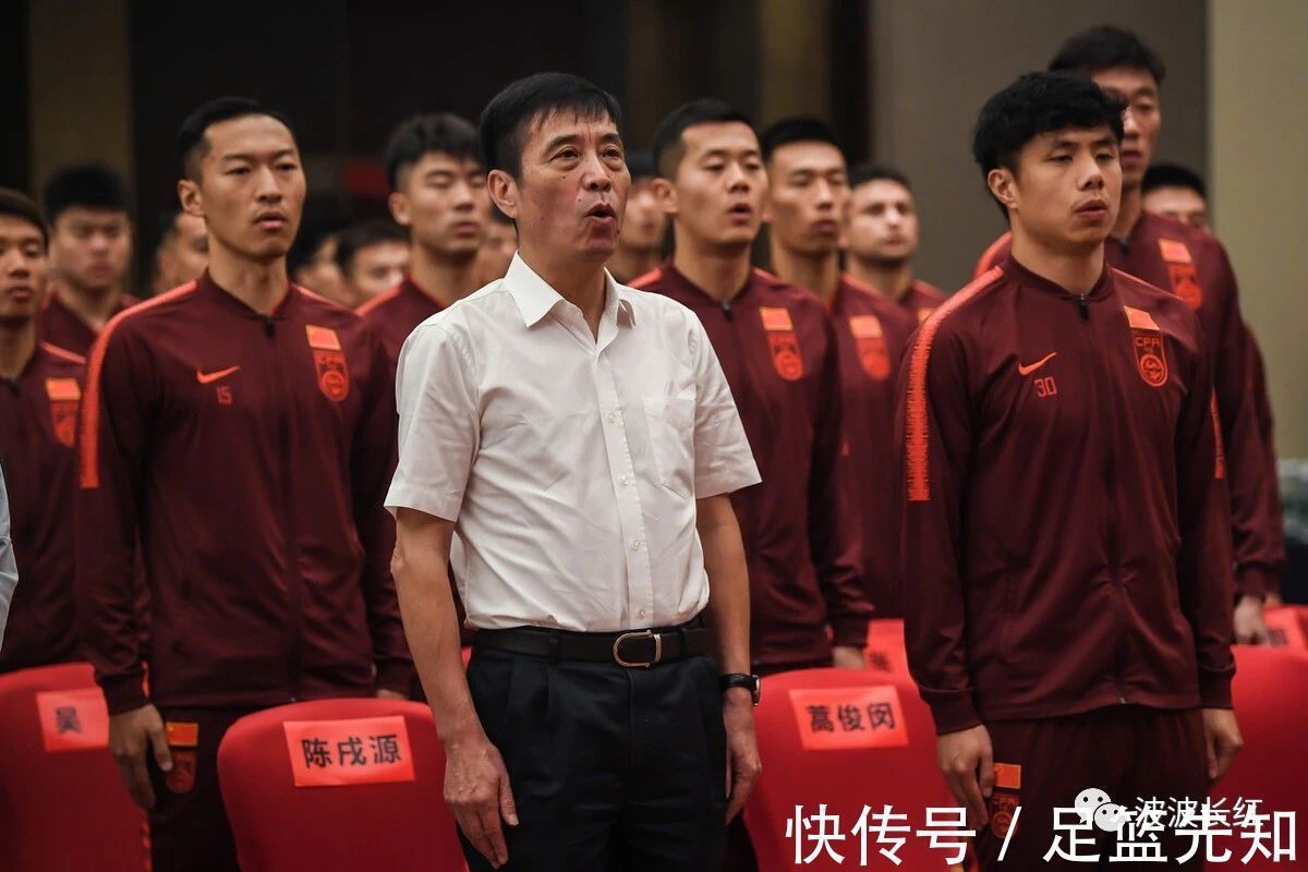 12强赛|国足3消息:足协花大钱租空调主场,郑铮代替李磊,31人全出征