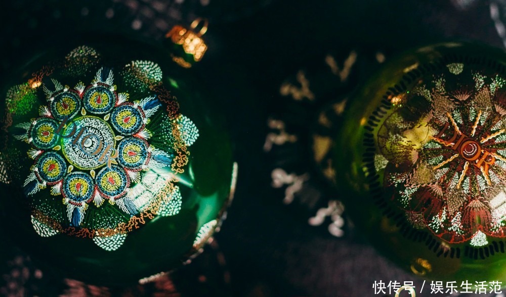  Dior|Dior灯泡的蜕变之路——从46元到4600元