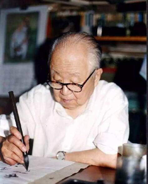 启功先生#启功晚年临摹《赤壁赋》,笔法功力尽显,写出书法艺术美!