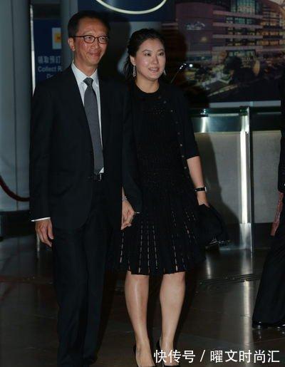 梁锦松|奥运冠军伏明霞,嫁大26岁富豪老公,如今不敢参加聚会