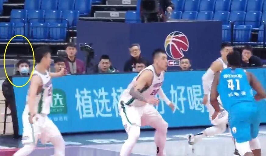 文雁行|救兵来了!丁彦雨航归队亮相赛场,小丁+哈德森能挽救徐长锁吗?