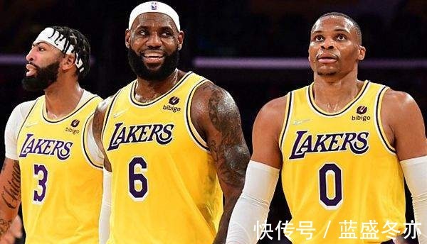 威少|2021年NBA十大事件雄鹿夺冠，科比进入名人堂，库里成为三分王！