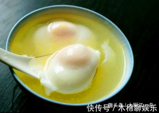 水煮荷包蛋，我只服这个做法，不散花不破皮，个个圆润又好吃