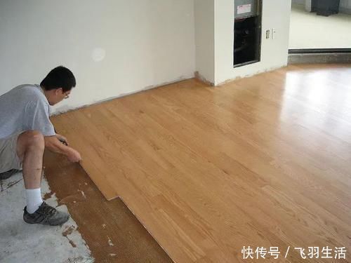 瓷砖|越来越多人在瓷砖上直接铺木地板,听师傅介绍,原来好处这么多