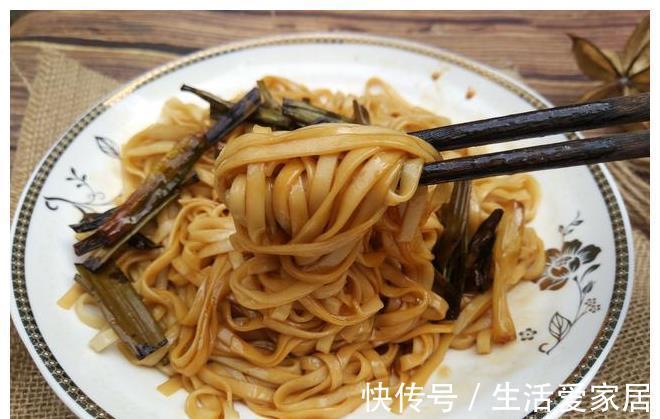 小白|葱油拌面怎么做才好吃？把握好料汁比例，小白也能做出美味的拌面