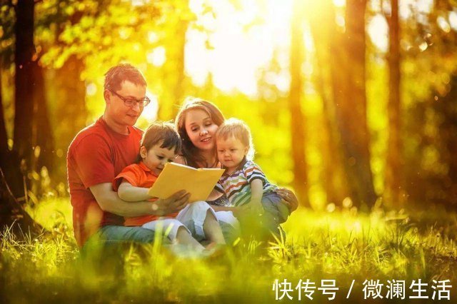 05多|孩子有没有出息,从父母的言行里就能看出,你家是哪类家庭?