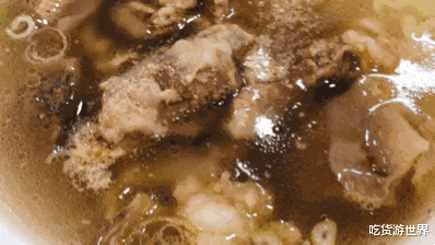 牛肉|炖牛肉,最好不要直接焯水,加上这1步,炖好的牛肉“不腥不柴”