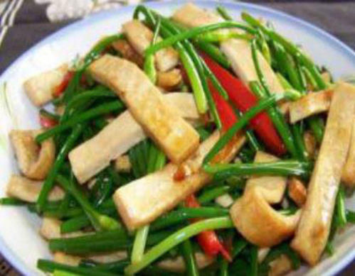  精选美食：尖椒炒干豆腐，韭菜炒香干，家常红烧豆腐，香辣牛杂的做法