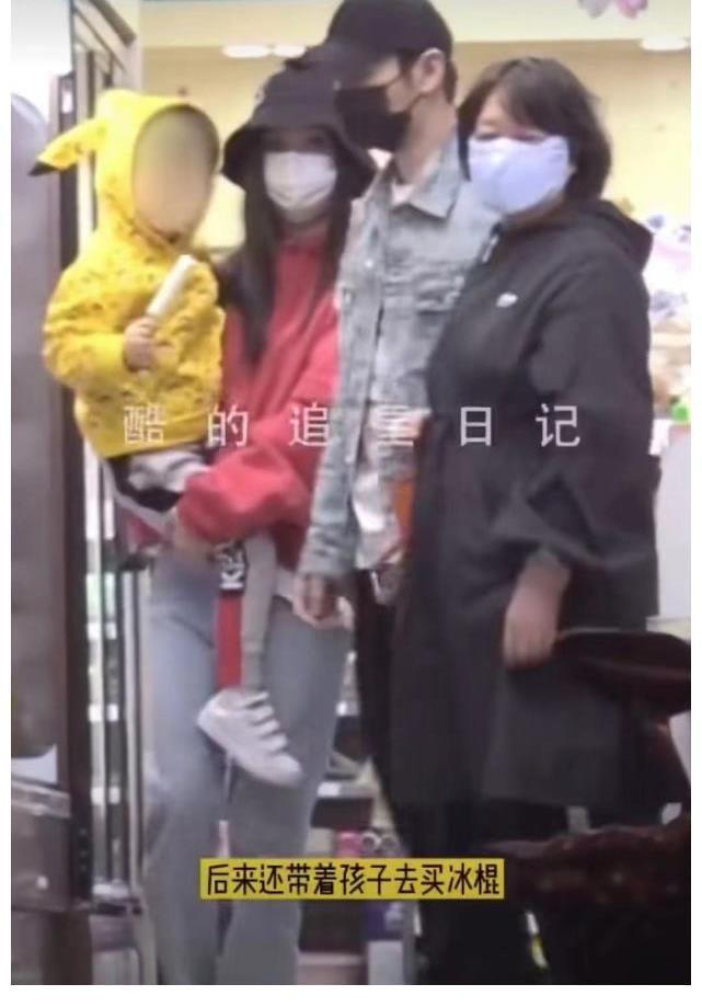 b黃曉明曬美食，有baby喜歡的紅燒肉，疑似小海綿的碗勺呆萌出鏡