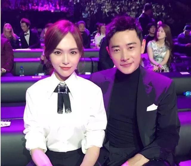 到底|相识8年定终身，从至交好友到恩爱夫妻，唐嫣罗晋的爱情到底多甜