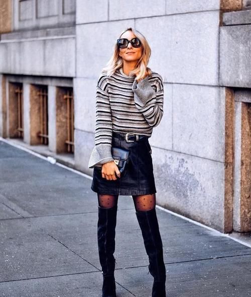 收起你的卫衣吧，今年流行这几款内搭，每天都能穿出新花样