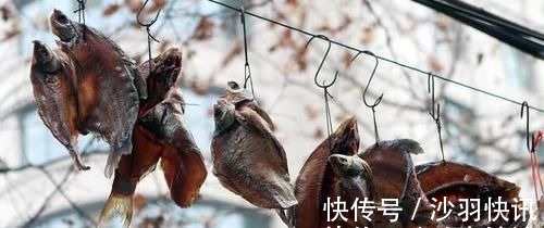 烤肠|五种常见肉食,营养少且毒素多,请停止食用,当心吃亏的是自己