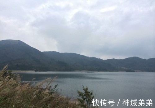 冬季还能不能夜钓?选择这3种天气出门,渔获不比白天差