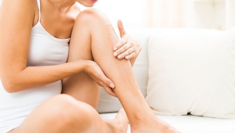 成因|睡觉突然小腿抽筋？中医拆解5大脚抽筋迷思：成因及预防方法公开