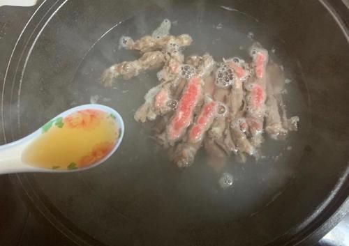 酸汤肥牛面，超级简单！