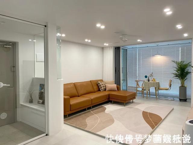 电视柜|90后夫妻坚持自律,新房住三年依旧一尘不染,装修风格引人学习