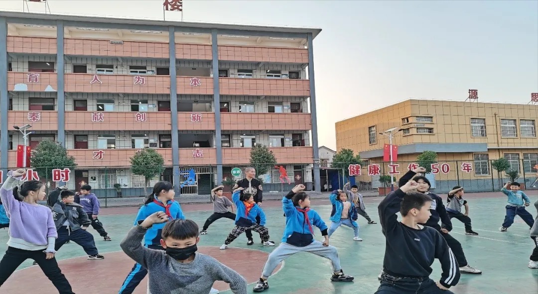 中小学校|安徽阜南：曹集镇各中小学 校武术进校园，传承优秀传统文化