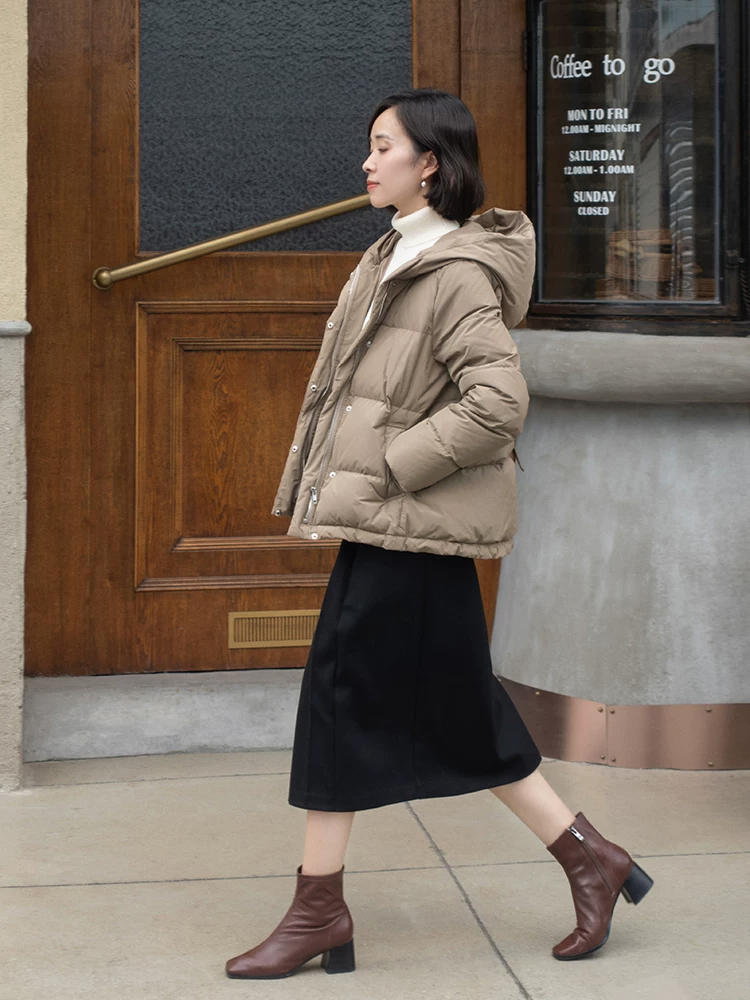 保暖 “美丽动人”好过“美丽冻人”,冬季保暖还得是羽绒服,太实用