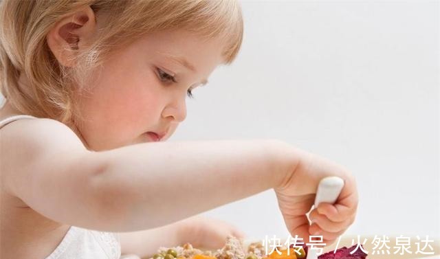 人大多会|这3种“身高杀手”,大部分孩子“难以抵抗”,家长还天天给娃买