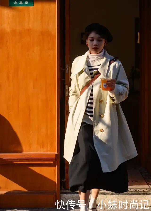 长外套与高领上衣叠穿尽显女性魅力, 长外套搭配技巧