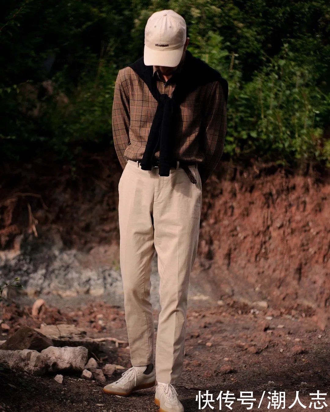 沙漠靴 高质量男性如何选鞋?若是不想盲目跟风,劝你少穿AJ和Yeezy