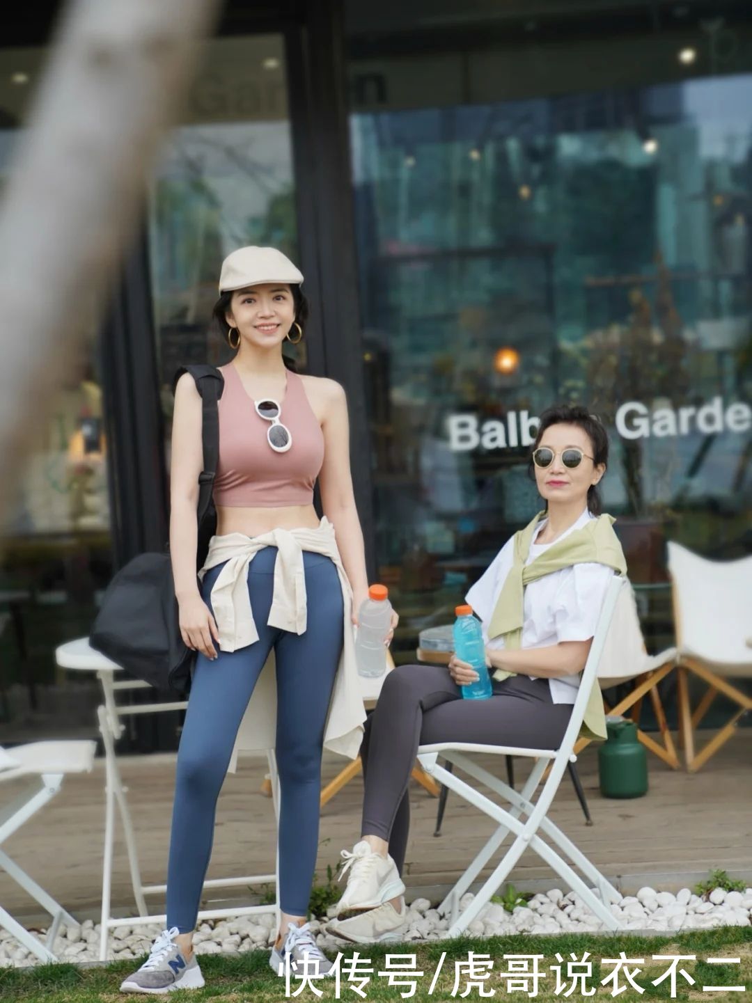 就服三木妈妈，穿衣只用4招打造高品位，年近60岁的美也很迷人