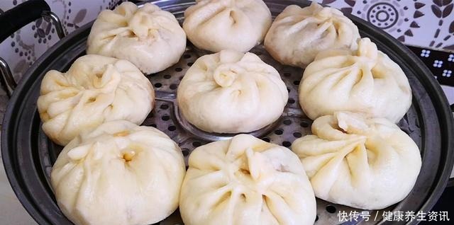 天冷了,白菜萝卜靠边站,最该吃这菜,晒一晒囤起来,包包子贼香