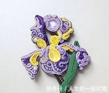 蛇腹线 款式各不相同,蛇腹线手工饰品展示了独特的美