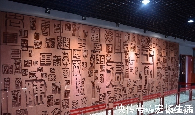 这个字&中国最拗口的姓氏,几乎所有人都会读错!很多人因生活麻烦而改姓