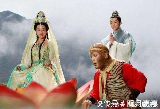 西游记中&西游记中有个妖怪,非常美丽,看似柔弱却心比天高,连观音都怕它