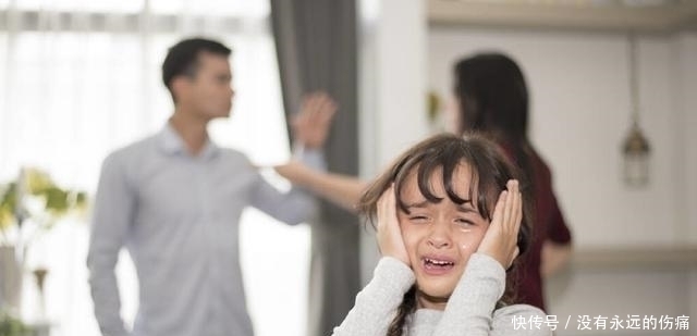 奖状|孩子奖状“贴满墙”,可家长却开心不起来,网友:让人感到扎心