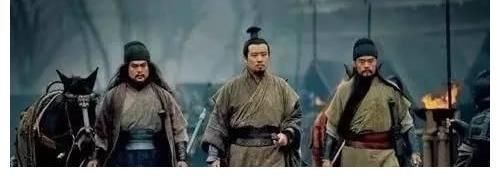 曹操@关羽两次被生擒,为何既不突出重围也不自裁?答案令人悲哀