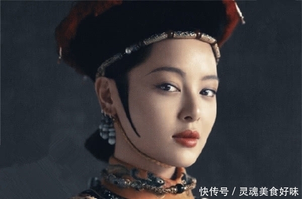 宫廷剧|一字眉已经过时了,现在却流行这种眉毛,不化妆也能美翻天