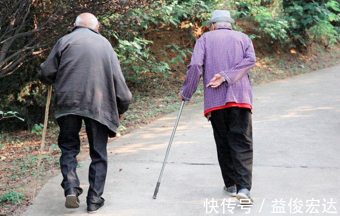 买房|“就算再穷也要生儿子!”只有女儿的家庭,有4大难题,很残酷