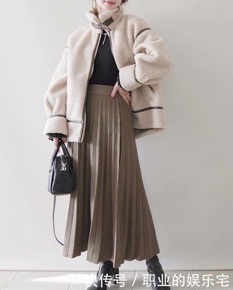 想要冬季穿衣显高,这3种毛衣塞法得先学会