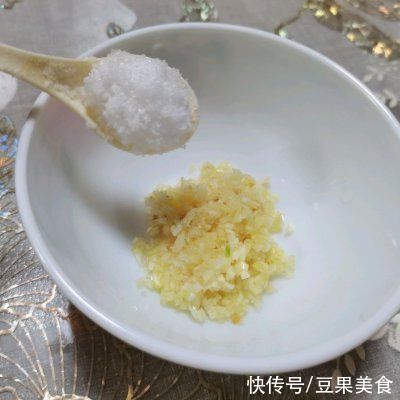 蒜蓉5|#不容错过的鲜美滋味#凉拌鲜海蜇